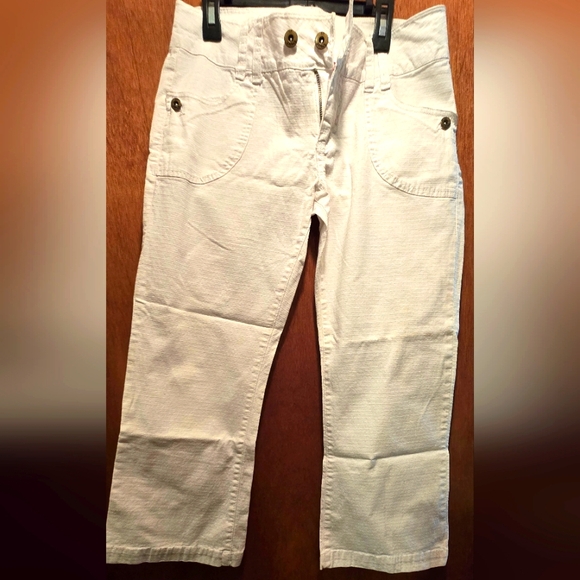 !it jeans Denim - !it Jeans Women's/JR's Cropped White Stretch Capri Jeans Sz7